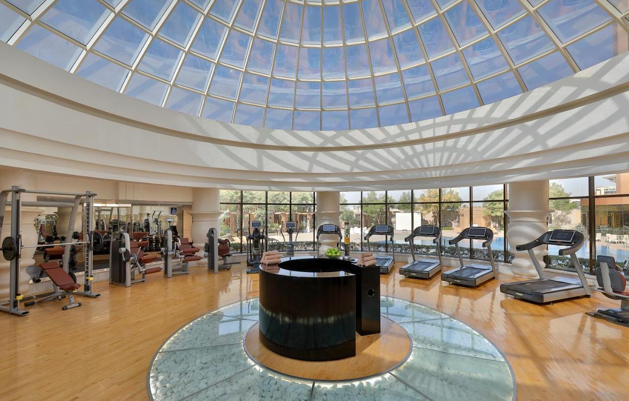 Voco - Riyadh, An Ihg Hotel - فندق فوكو الرياض, احدى فنادق مجموعة إنتركونتيننتال Εξωτερικό φωτογραφία The gym at the Four Seasons Hotel, Cairo
